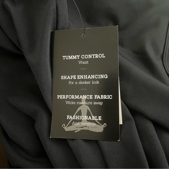 The girls Tummy Control Black Women's Muscle Tank Top Size Large - Picture 3 of 4